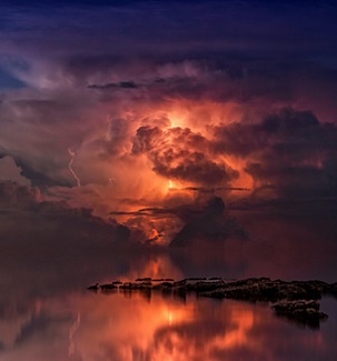 Stormy skies with lightning. Photo taken by Johannes Plenio on fee photo website Pexels